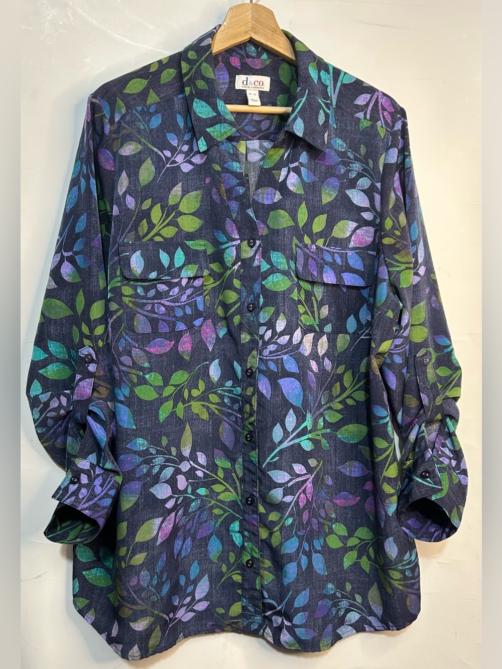 D&Co Blue Multi-Color Leaf Print Button Front Shirt XL